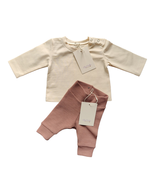 Setje prematuur ByTasha licht beige longsleeve en mauve broekje