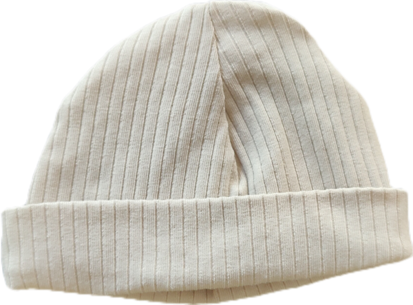 Newborn muts zand kleur